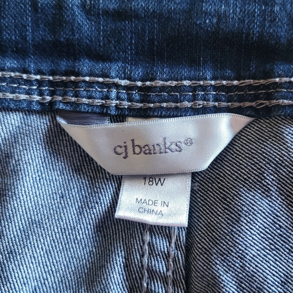 CJ Banks‎ Denim Capri Jeans Womens 18W Blue Moderately Curvy Fit NWT New - Picture 2 of 10